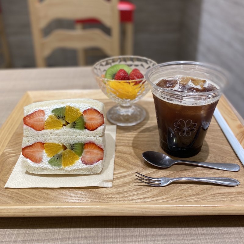 いちごミックスサンドセット(サニーオーチャード フルーツ ラボ)