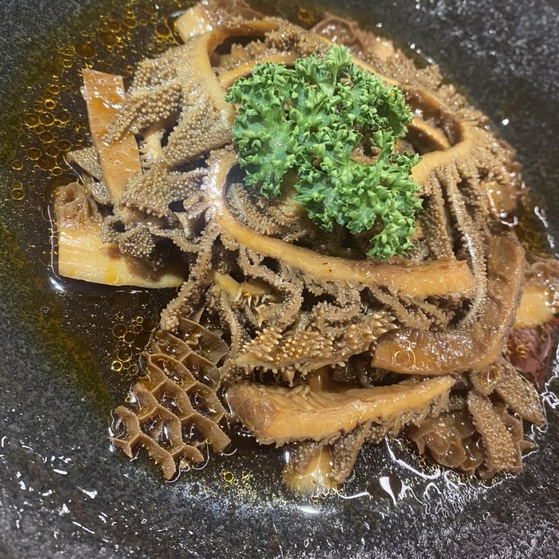 上・牛センマイ煮込み(譚鴨血老火鍋 大阪日本橋店)