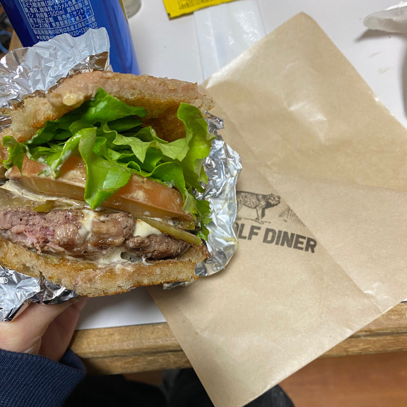 クラシックバーガー(SHE WOLF DINER)