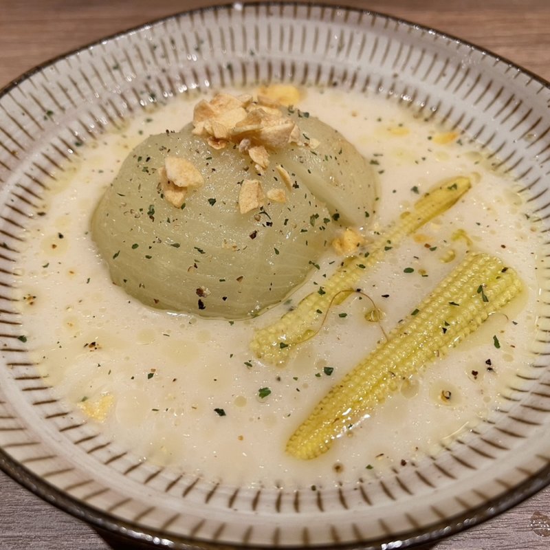 おでん（たまねぎ・ヤングコーン）(おでん屋たけし　勝どき)