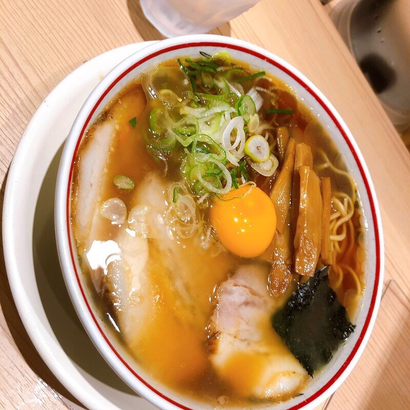 (東京煮干し らーめん 玉 東京駅店)