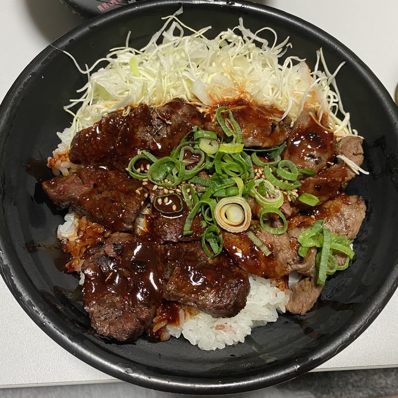 二種盛り(肉丼専門店　西宮肉劇場)