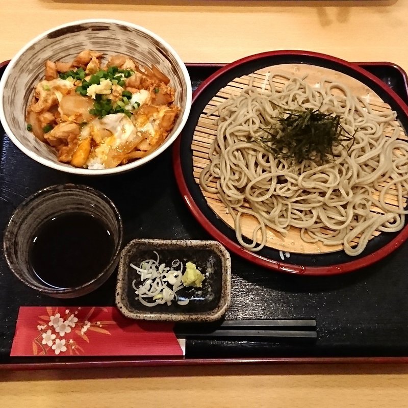 親子丼＋手打ちそば(ゆかりな)