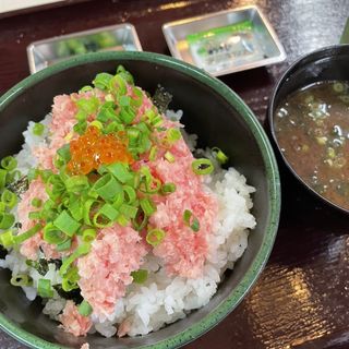 ねぎトロ丼(Kitchen 伊三郎)