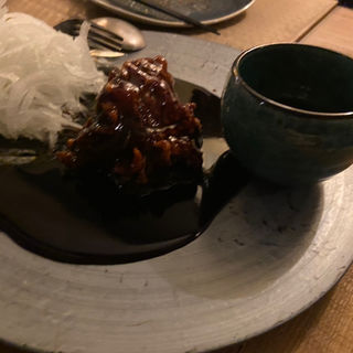 塊肉の黒酢酢豚(yaab thai)
