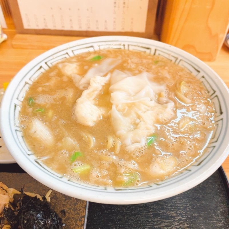 旭川中華そば　旭煮干し　雲呑トッピング(麺 風来堂 )