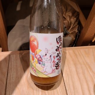 北岡本店「ほろよいうさぎ りんご」(酒 秀治郎)