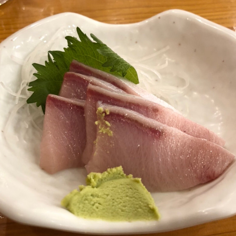 鮮魚 ぶり(海鮮屋台 おくまん 鳳駅前店)