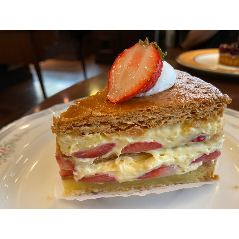 いちごのミルフィーユタルト(ランファン 星が丘店)