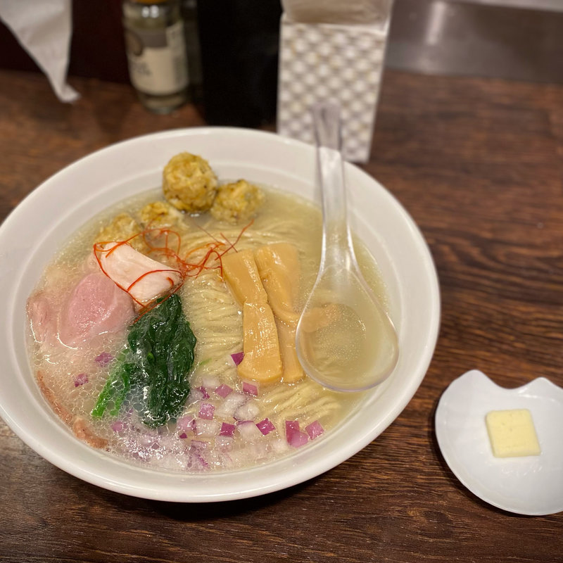 牡蠣 塩そば(貝出汁中華そば竹祥)