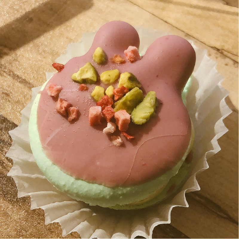 ピスタチオ(OVER MACARON)