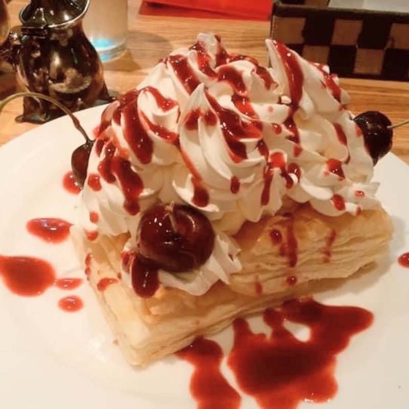 アメリカンチェリーパイ(珈琲館 紅鹿舎 （コーヒーカンベニシカ）)