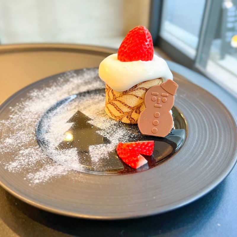 雪だるまくんキャンドルケーキ(maze cafe&bar)