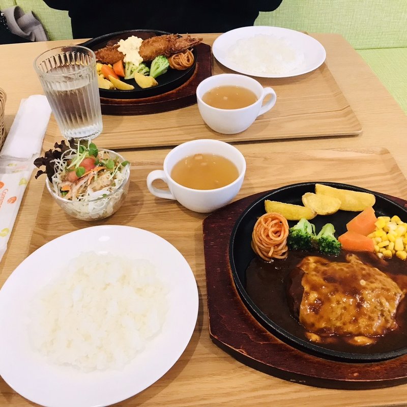 (ダイニングカフェのまん)