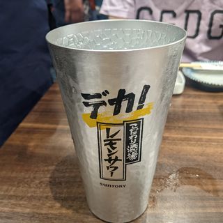 こだわり酒場のレモンサワー（メガ）(ホルモン人生タロちゃん)