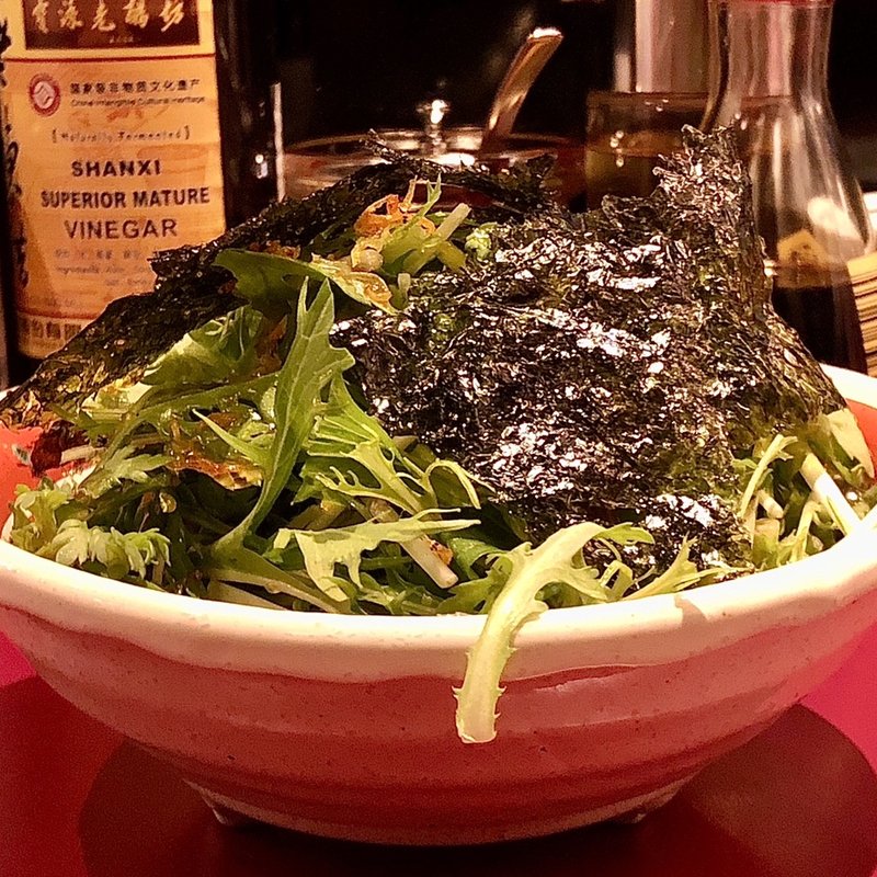 春菊と韓国のりのサラダ(生きてる餃子バリス)