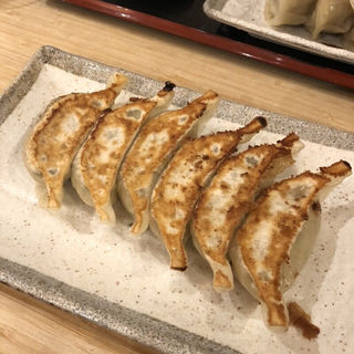 ぎょうざ(餃子処　亮昌)