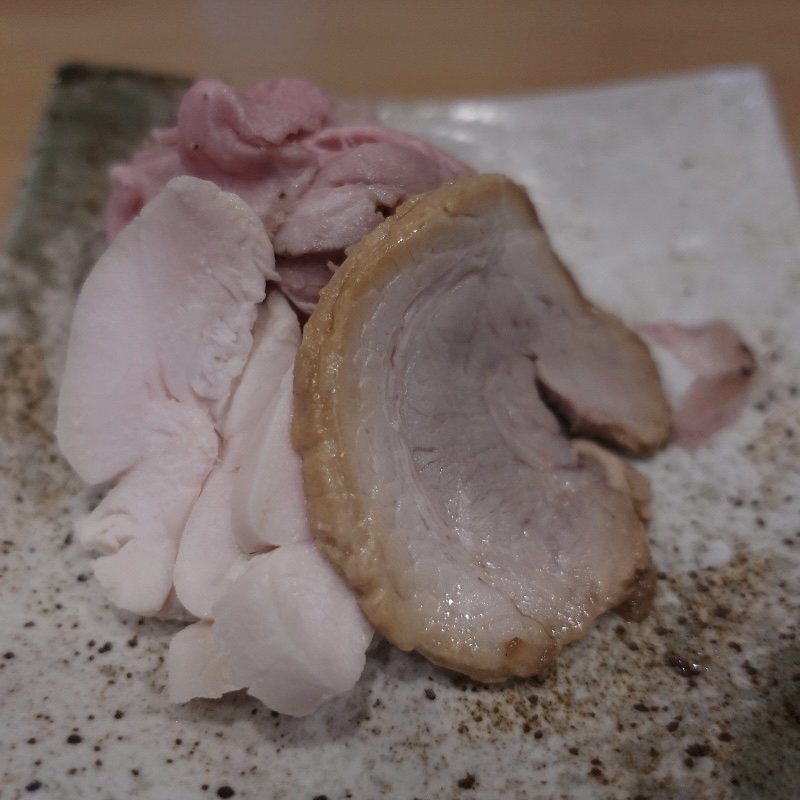 ちゃーしゅー3種盛(焼きあご塩らー麺たかはし 銀座店)