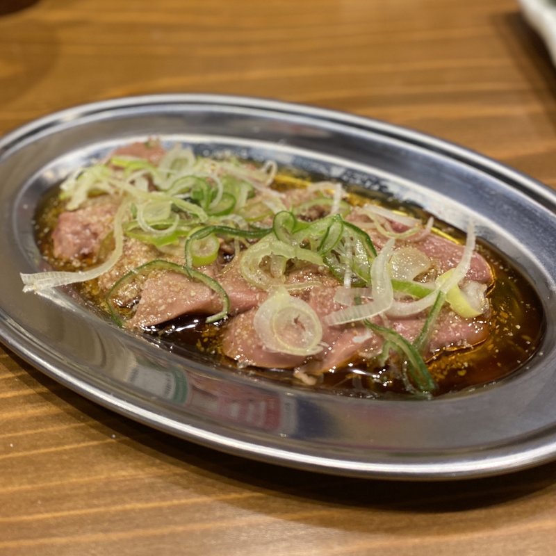 赤鶏レバ刺し(伝串 新時代 名駅柳橋店)
