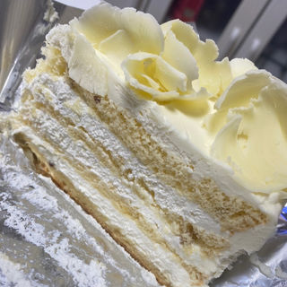 ホワイトチョコレートケーキ(ハーブス 大丸心斎橋店 （HARBS）)