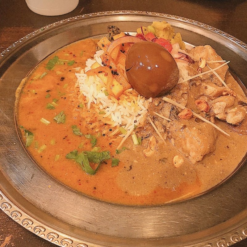 メティマライチキン煮玉子ﾄﾋﾟ(定食堂 金剛石)