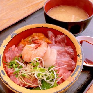 ミステリー丼(タカマル鮮魚店 セブンパークアリオ柏店 )