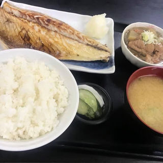 特大サバ焼きともつ煮定食(長谷川食堂 )