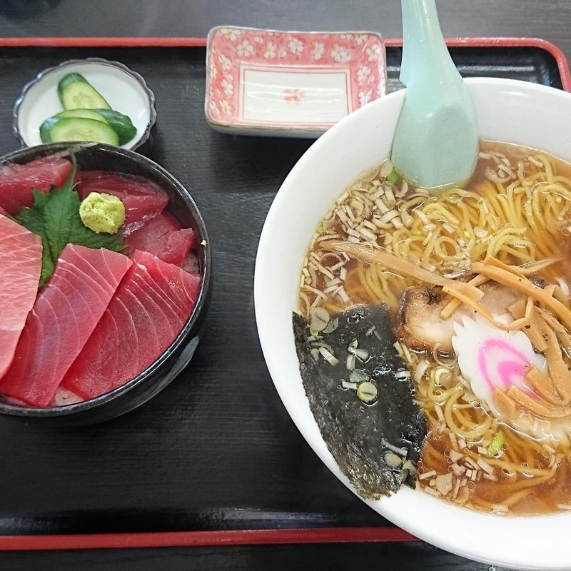 鉄火丼とラーメンセット(長谷川食堂 )