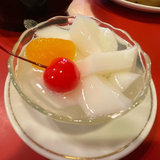 プラスセット(焼売2個と杏仁豆腐)(大三元酒家)