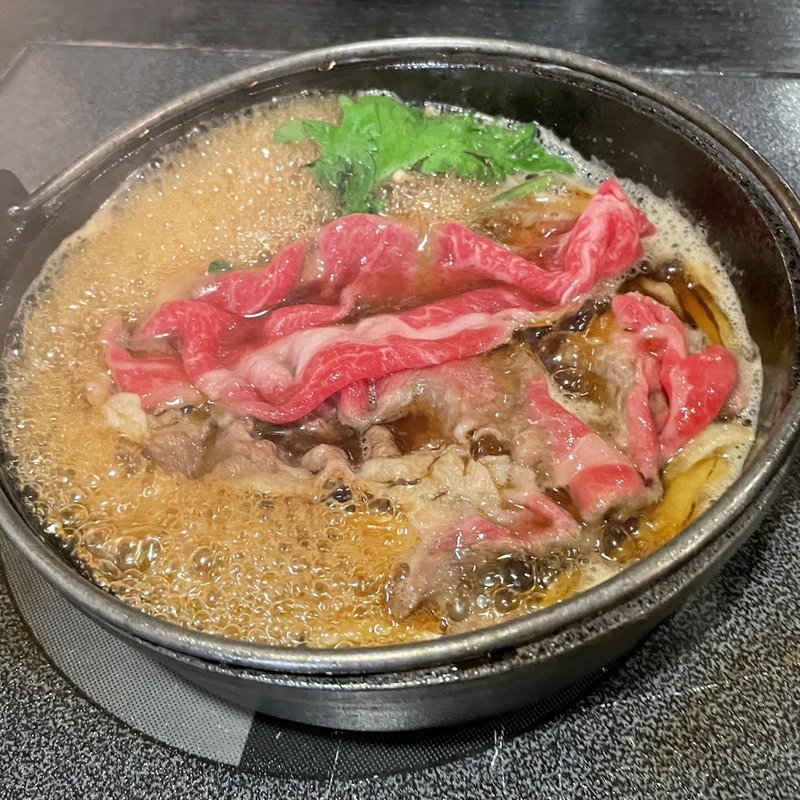 牛すき鍋（国産牛）(鉢の木 （はちのき）)