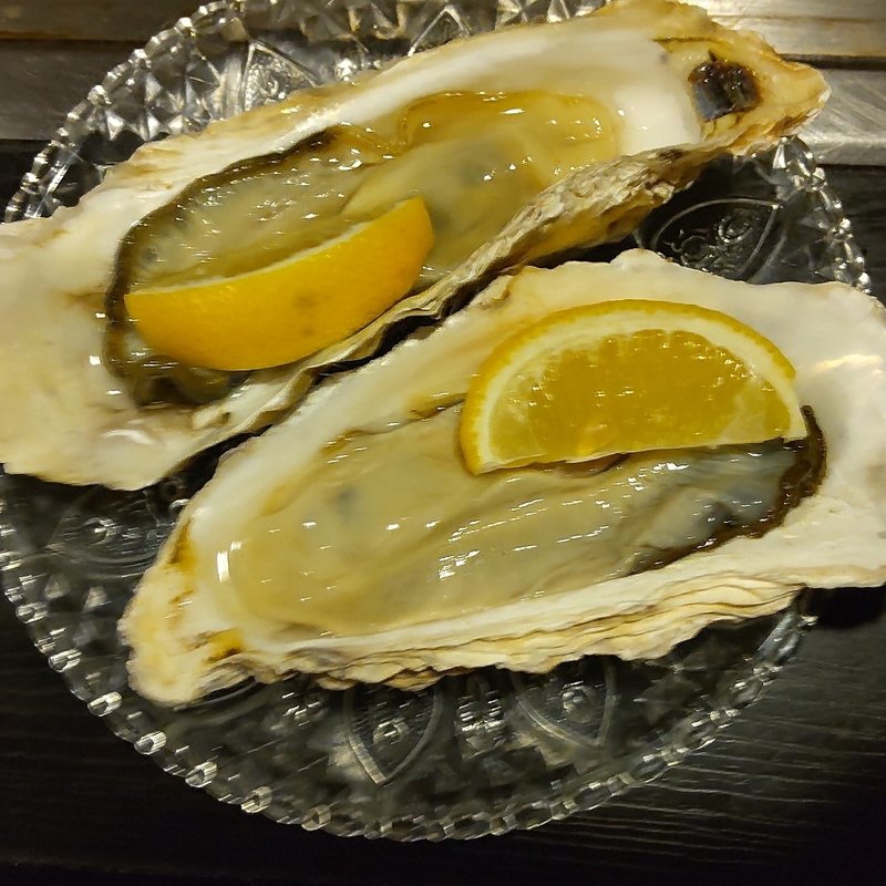 三陸産三年生牡蠣(本場大阪のたこ焼き くれおーる 道頓堀本店)