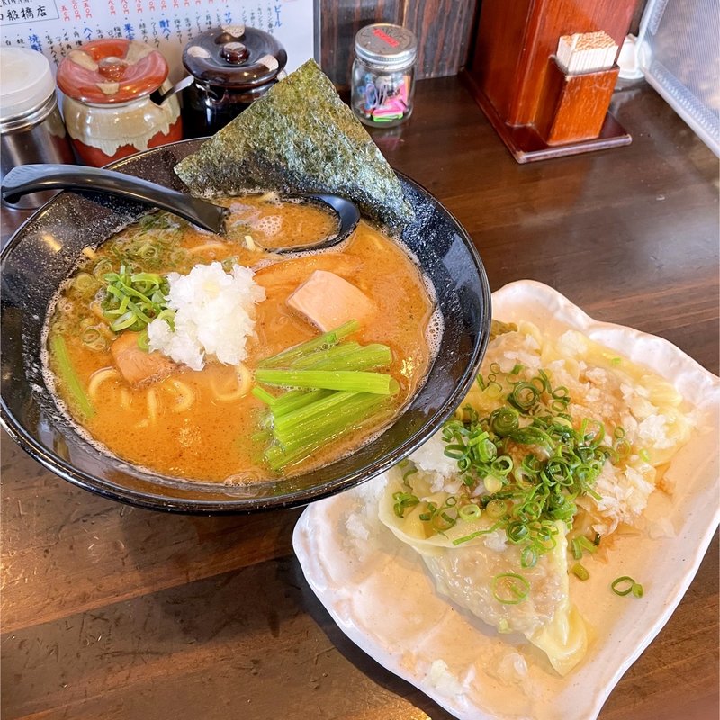 手作り皿肉ワンタン(六代目らーめん処 まるは極 西船橋店)