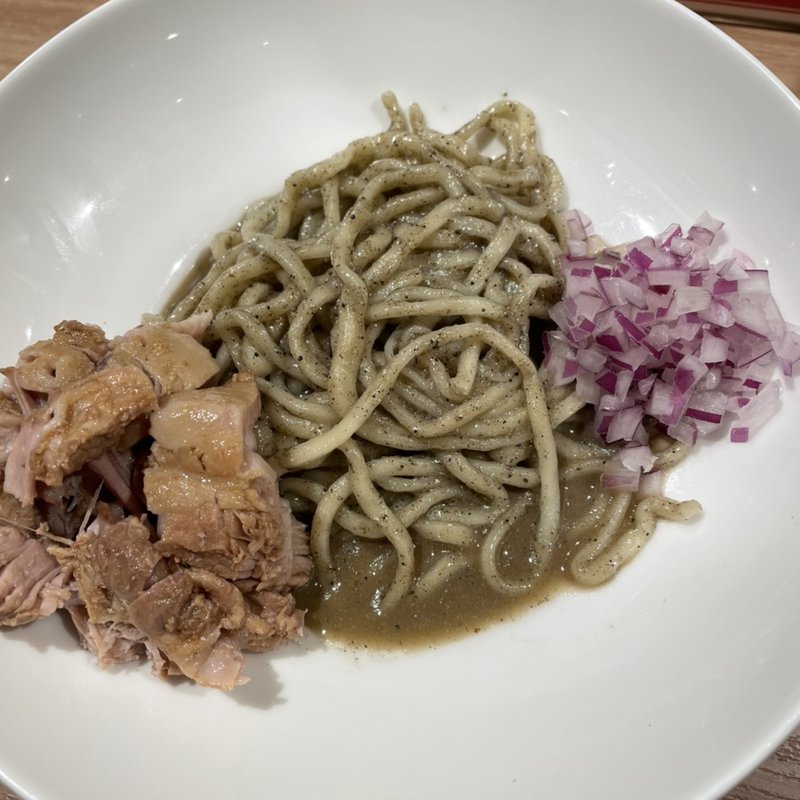 肉にぼにぼなーら(煮干しNoodlesNiboNiboCino)