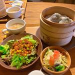 小籠包&満州ルーロー麺セット