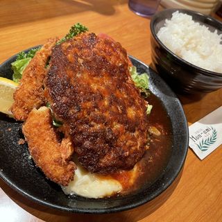 ハンバーグと海老フライ(洋食の店 もなみ )