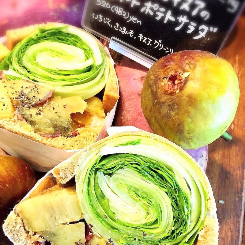 生イチジクとキヌアのスイートポテトサラダ(POTASTA 代々木上原本店)