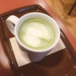 抹茶ラテ（M）(カフェ・ベローチェ 神保町店 （CAFFE VELOCE）)