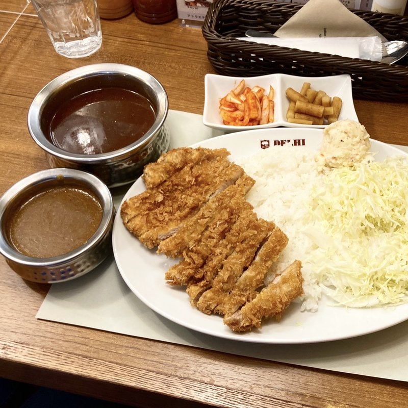 カツカレー（昔のレシピのカシミールにミニサイズで日本的オリジナルカレー）(アトリエデリー（atelier DELHI〕)