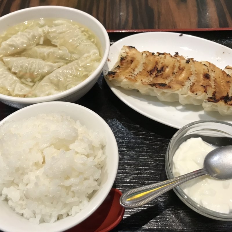 ミンミンセット(珉珉　Otemachi One 店)