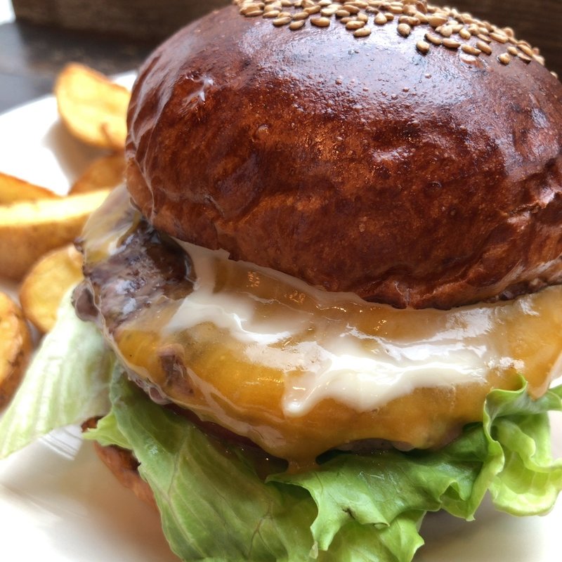 アボカドモッツァレラバーガー(the great burger stand ザ グレート バーガー スタンド)