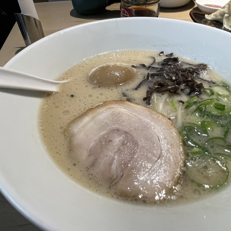 白丸元味(博多 一風堂 吉祥寺店 （いっぷうどう）)