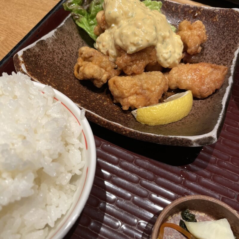 チキン南蛮定食(宮崎地鶏炭火焼 車 浜松町)
