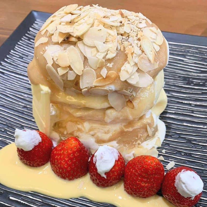 キャラメルパンケーキ(紅鶴)