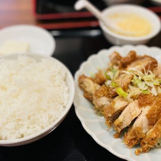 油淋鶏定食(中華居酒屋料理 餃子屋)