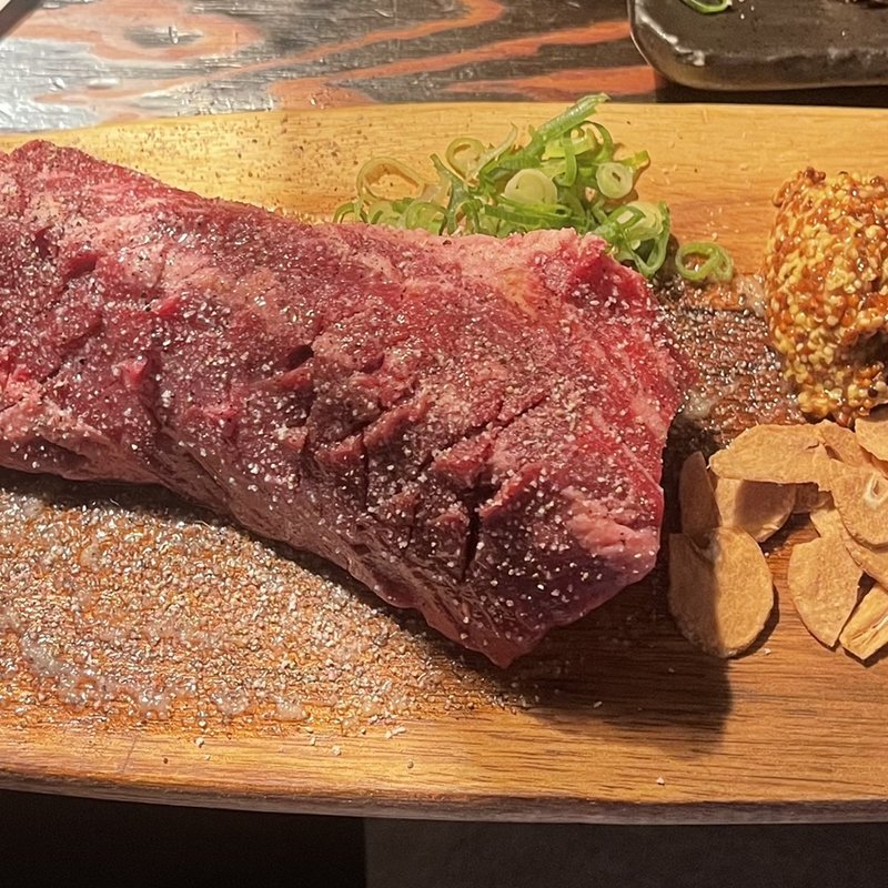 塊ハラミ(浦江亭 本店 （ウラエテイ）)