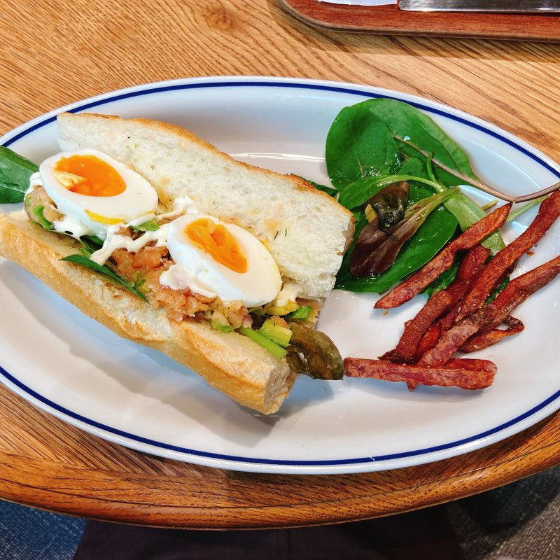 (e.a.gran  アトレ川崎店)