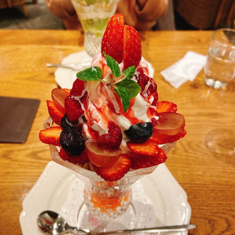 (フタバフルーツパーラー アトレ川崎店)