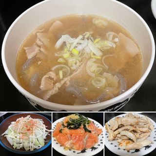 豚汁✨爆盛りサーモンカルパッチョ＋ヤゲン(自宅)