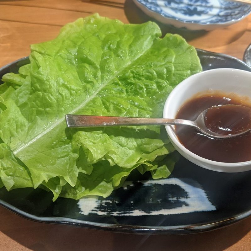 サンチュ(焼肉ホルモン たけ田 池袋店)