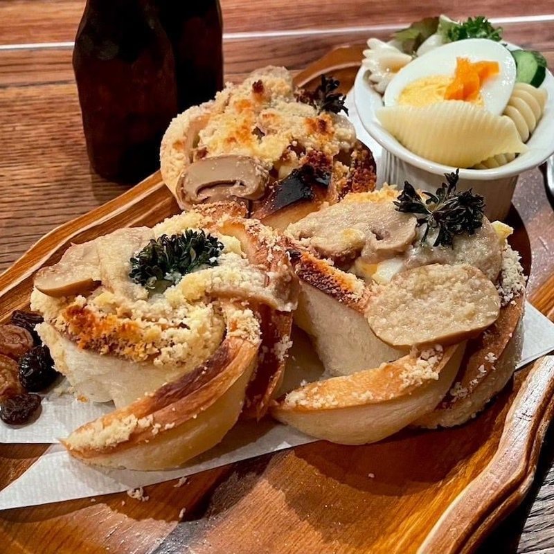 カップトースト（サラダ付）タマゴ(COFFEE HALL くぐつ草 （クグツソウ）)